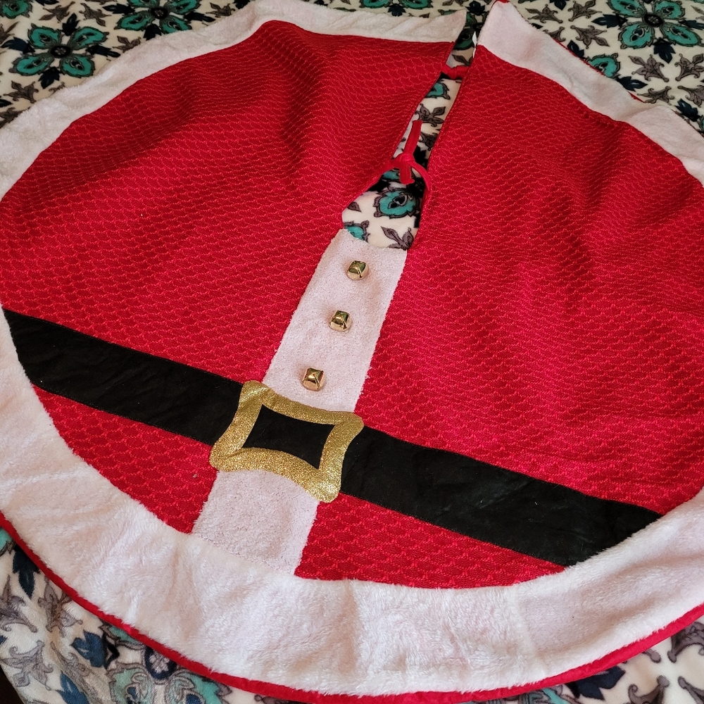 Nwot Christmas Tree Skirt
